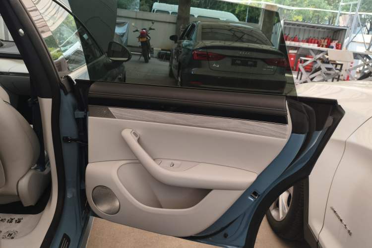 Used Hima Luxeed S7 2024 Pro Rear-Drive Long-Range Version
