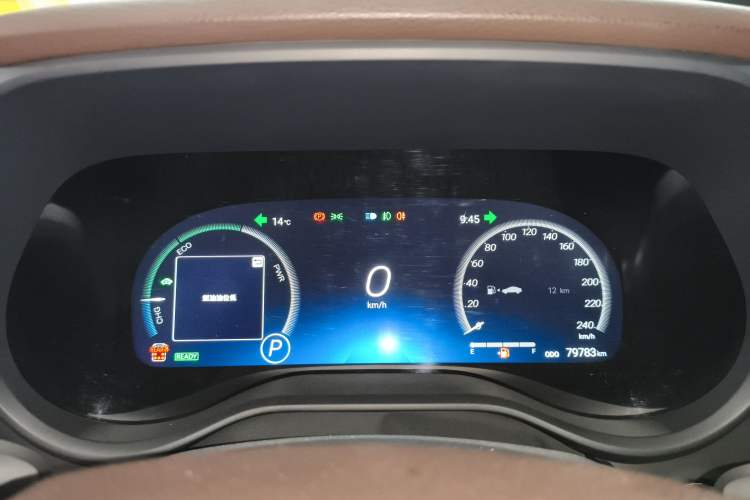 Used Toyota Sienna 2021 2.5L Hybrid Platinum Edition