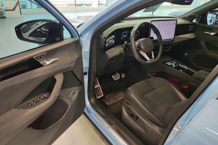 Used Volkswagen Tiguan L 2024 PRO 380TSI Four-Wheel Drive R-Line Prestige Edition