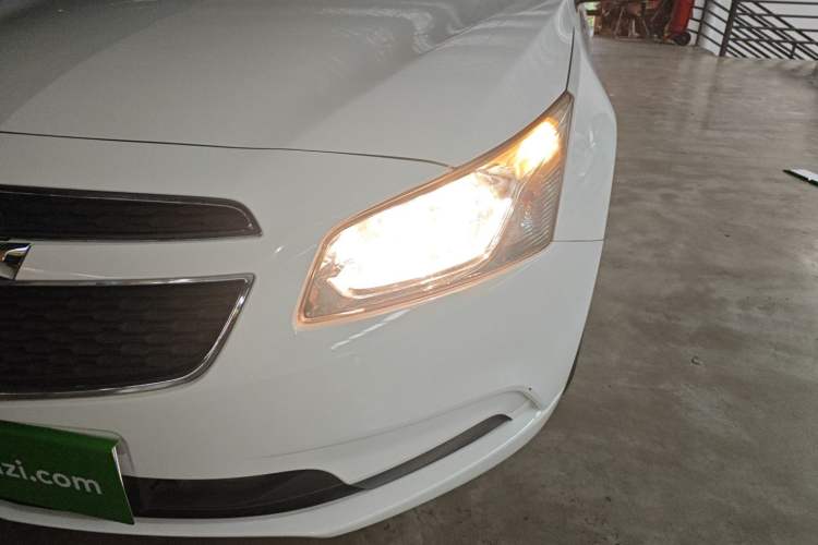 Used Chevrolet Cruze 2015 1.5L Classic SL MT
