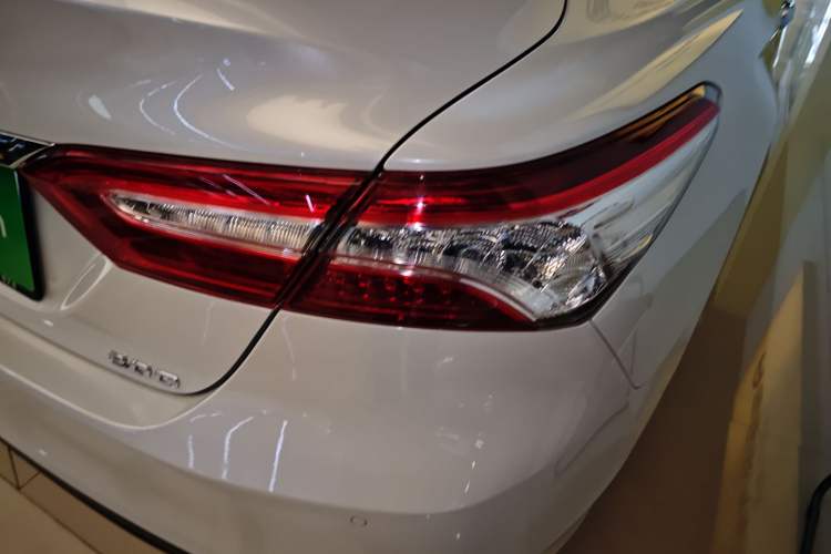 Used Toyota Camry 2019 Revised Version 2.0G Luxury Edition