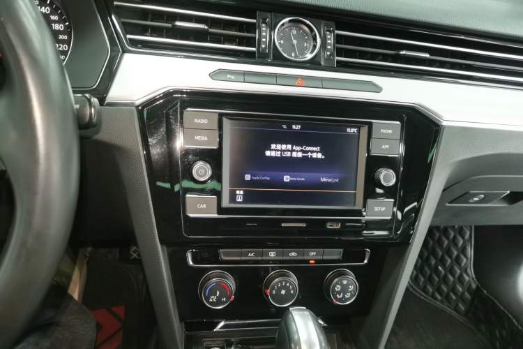 Used Volkswagen Magotan 2018 330TSI DSG Advanced Model
