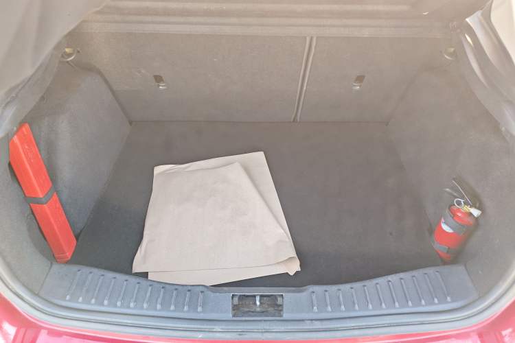 Used Ford Focus 2015 Hatchback 1.6L Automatic Fashion Edition