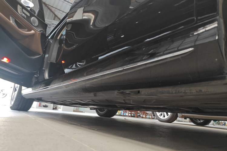 Used Mercedes-Benz E-Class 2019 Restyled E 300 L Sport Luxury Edition