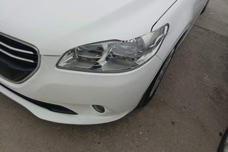 Used Peugeot 301 2016 1.6L Automatic Comfort Edition
