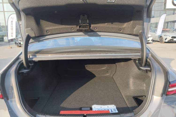 Used BMW i5 2024 eDrive 35L Prestige Luxury Package
