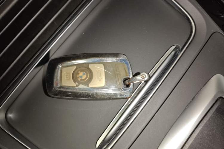 Used BMW 3 Series 2017 320Li Fashion Model
