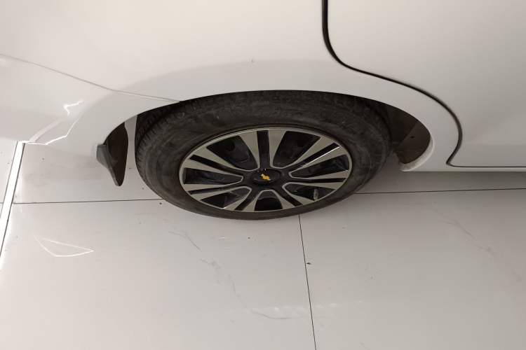 Used Chevrolet Sail 2013 Sedan 1.4L Manual - Youyi Happiness Edition