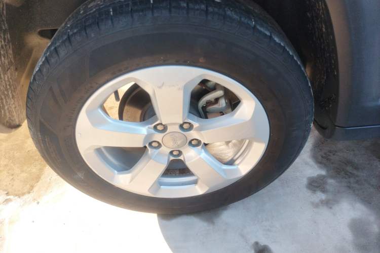 Used  Compass 2020 220T Automatic Leading Edition
