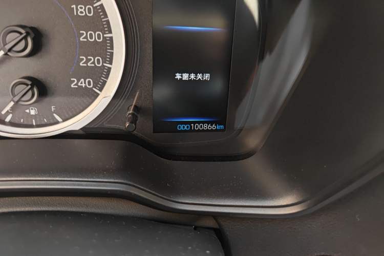 Used Toyota Levin 2019 Dual-Engine 1.8H E-CVT Luxury Edition China VI Standard
