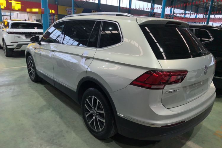 Used Volkswagen Tiguan L 2018 330TSI Automatic Two-Wheel Drive Luxury Edition
