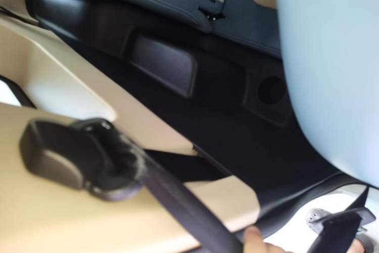 Used Brilliance Xinri i03 2021 318 km 31.45 kWh
