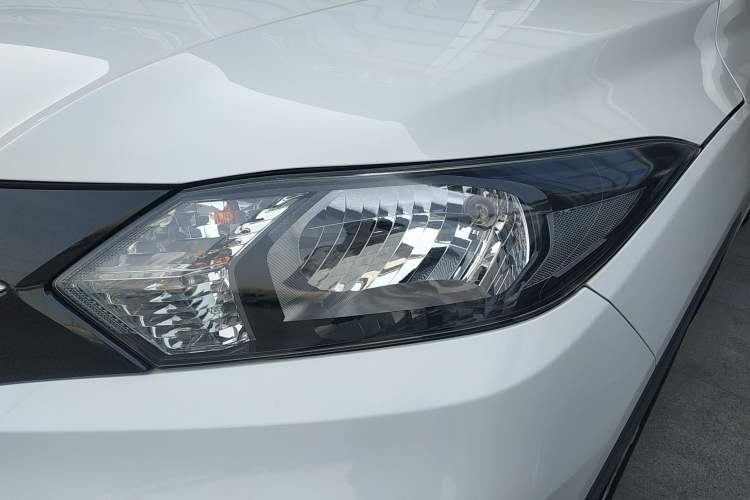 Used Honda Vezel 2017 1.5L CVT 2WD Comfort Model
