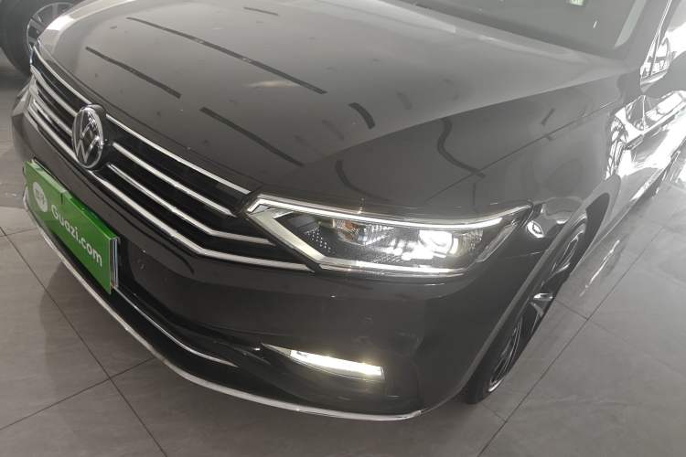 Used Volkswagen Magotan 2021 330TSI DSG 30th Anniversary Edition