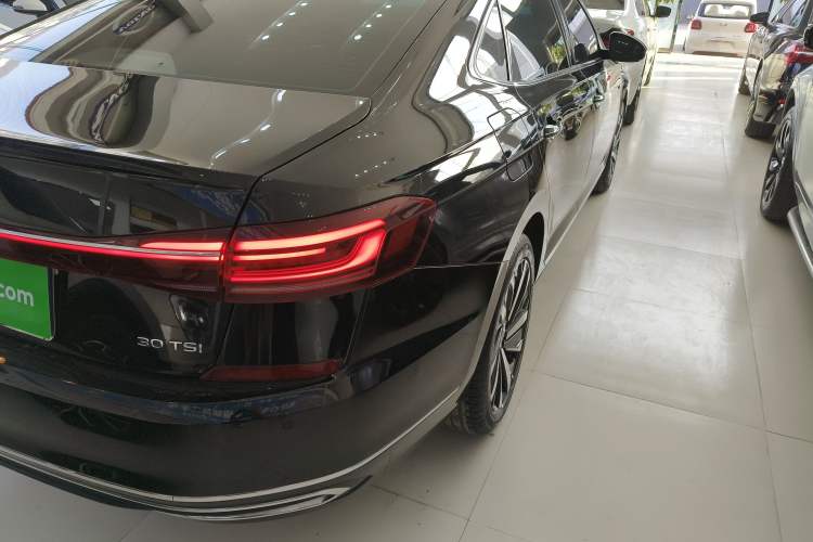 Used Volkswagen Passat 2023 Facelift 330TSI Luxury Edition