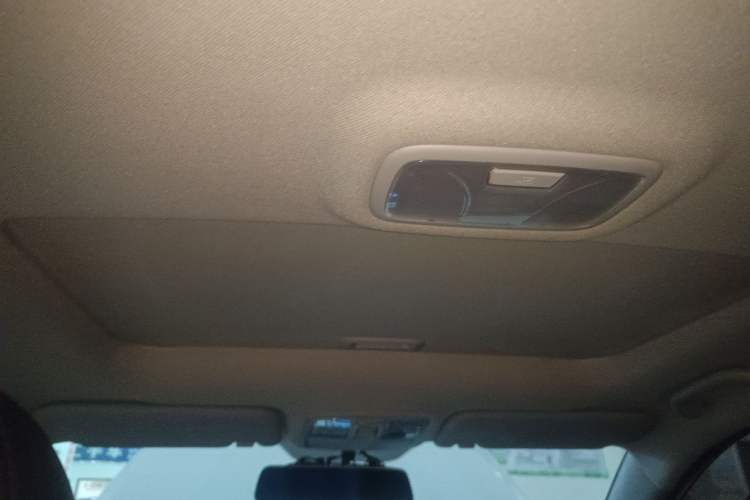 Used Hyundai ix35 2013 2.0L Automatic Two-Wheel Drive Smart GLS China IV Standard
