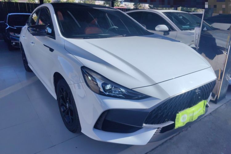 Used MG 5 2022 180 DVVT CVT Youth Luxury Edition