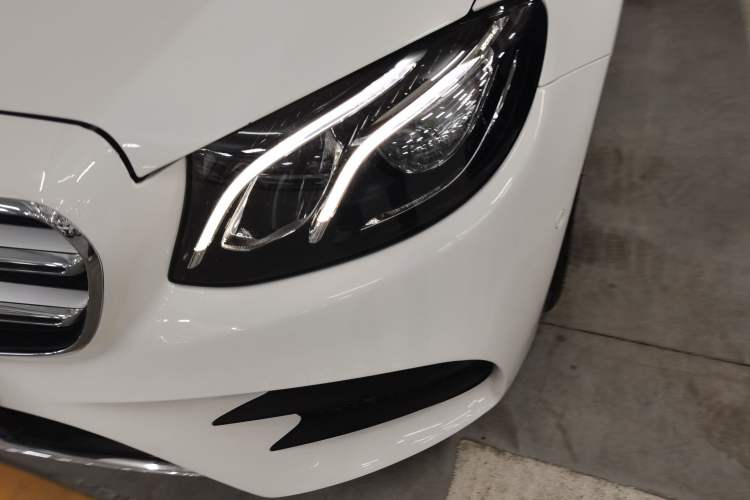 Used Mercedes-Benz E-Class 2020 Restyled E 300 L Sporty and Stylish Edition
