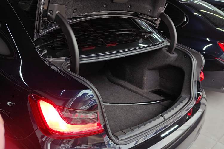 Used BMW 3 Series 2022 Restyled 325Li M Sport Night Edition Package
