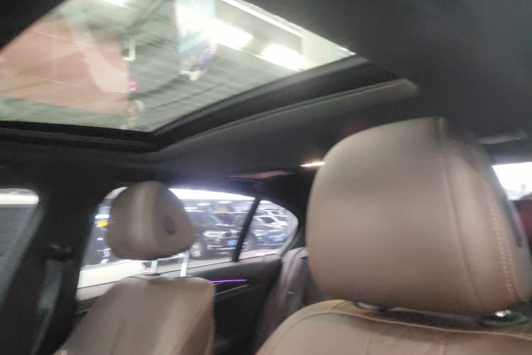 Used BMW 5 Series 2022 Restyled 525Li M Sport Package
