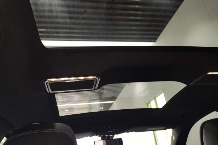 Used Mercedes-Benz GLC 2020 GLC 260 L 4MATIC Luxury Model
