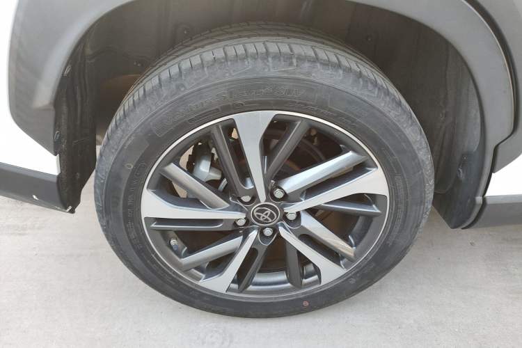 Used Toyota FRONTLANDER 2022 2.0L CVT Luxury PLUS Edition