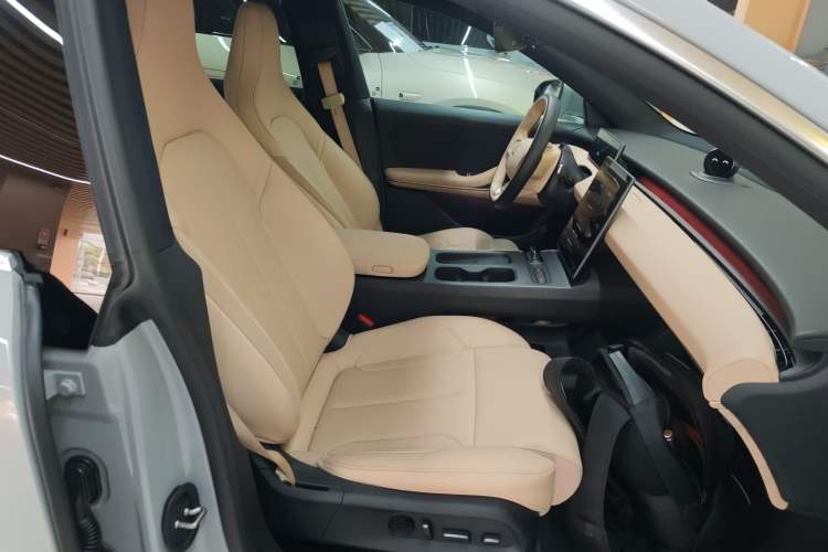 Used Nio ET5T 2024 75kWh Touring
