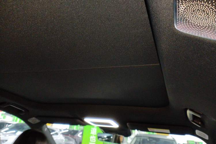 Used Zeekr 7X 2025 100kWh Long-Range All-Wheel Drive Intelligent Driving Version
