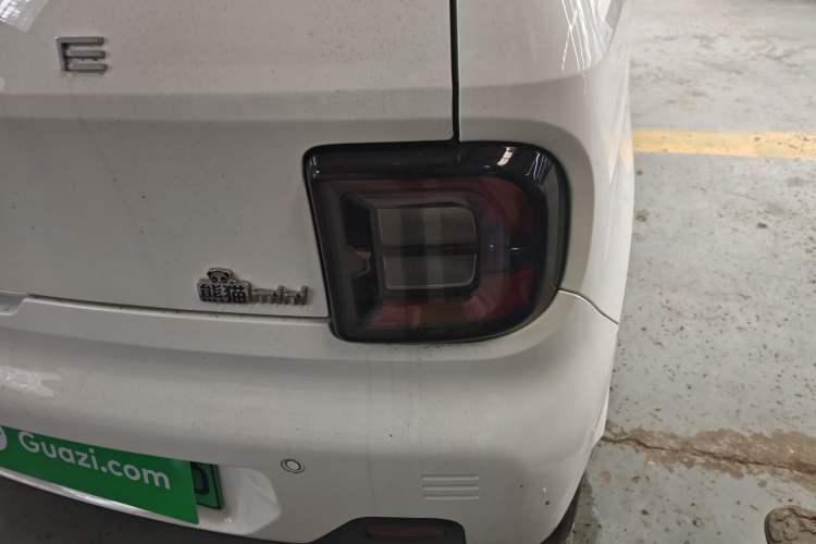 Used Geely Galaxy Panda 2024 Panda Mini 200km Endurance Bear
