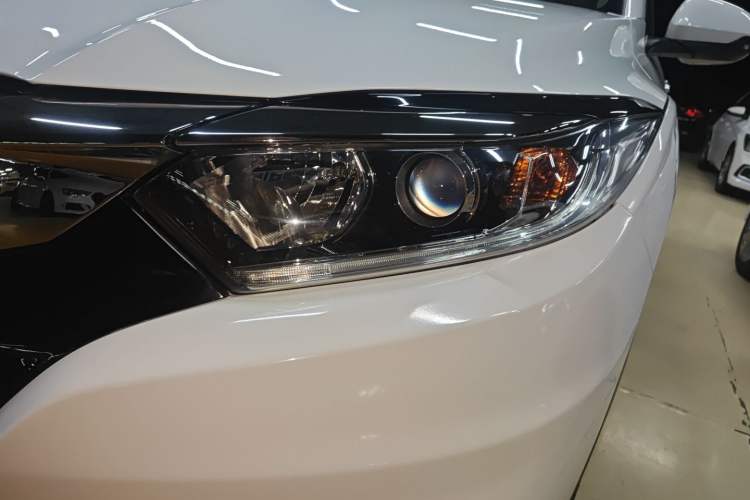 Used Honda Vezel 2020 220 TURBO CVT Elite Edition
