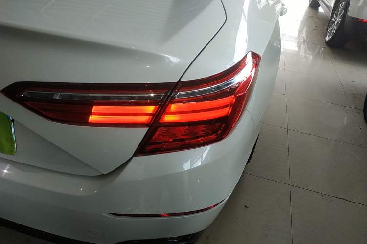 Used Honda Inspire 2022 Lingpai Hybrid 2.0L Pure Elegant Edition