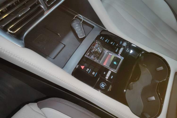 Used BYD Song PLUS New Energy 2025 DM-i Intelligent Driving 160KM Flagship Model
