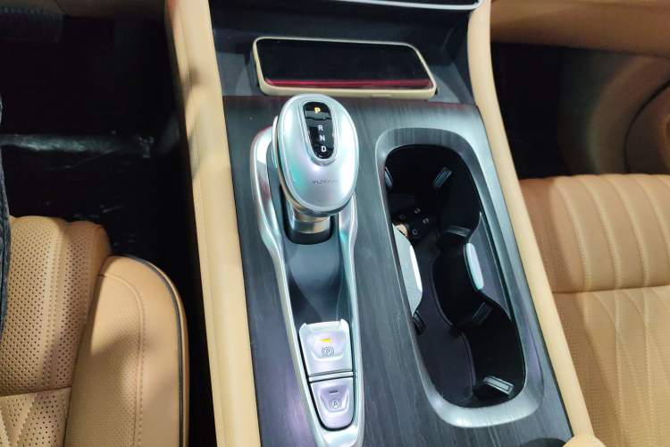 Used VOYAH Dream 2024 EV Long-Range Flagship Edition