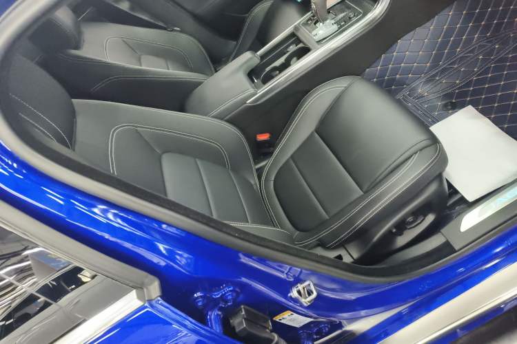 Used Jaguar XEL 2020 2.0T 200PS R-DYNAMIC Youth Sports Edition
