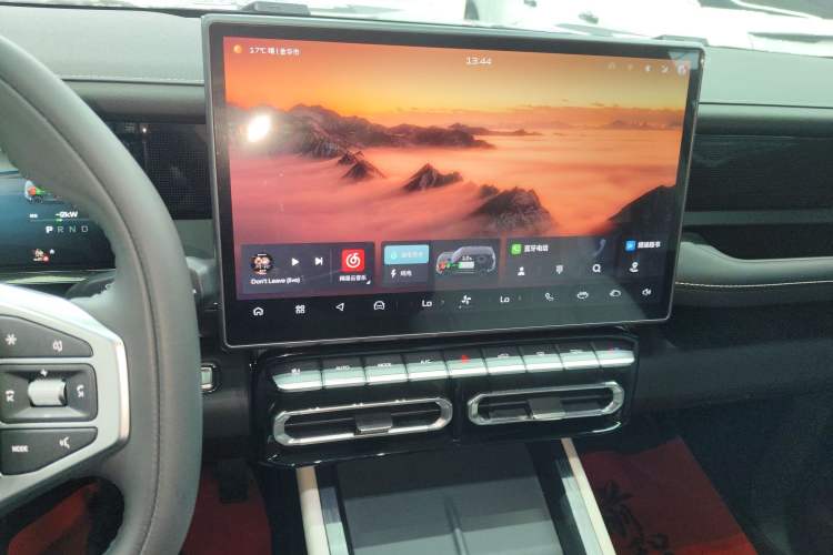 Used JETOUR Shanhai Shanhai T1 2025 150 km to the Lake