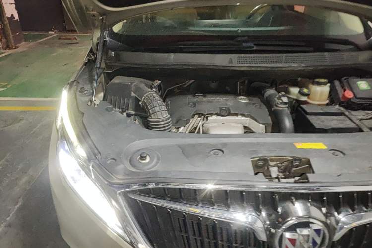 Used Buick GL8 2017 ES 28T Premium Version China V Standard
