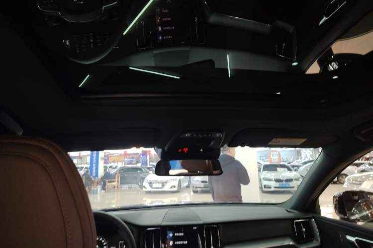 Used Volvo XC60 2021 T5 4x4 Smart Luxury Edition
