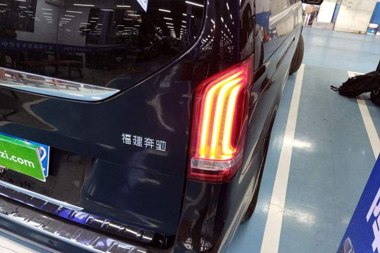 Used Mercedes-Benz V-Class 2020 V 260 L Long-wheelbase Luxury Edition
