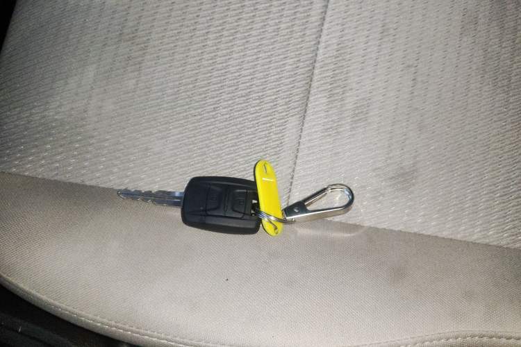 Used Wuling Hongguang V 2022 1.5L Jingqu Edition Electric-Assist LAR
