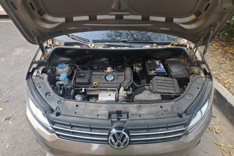 Used Volkswagen Touran 2015 1.4T DSG Comfort Edition 5 Seats
