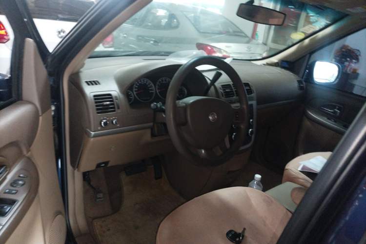 Used Buick GL8 2014 2.4L Classic Edition