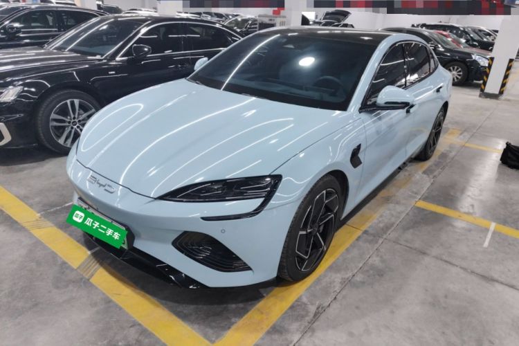 Used BYD Seal 2022 700 km Long-Range Rear-Wheel-Drive Version