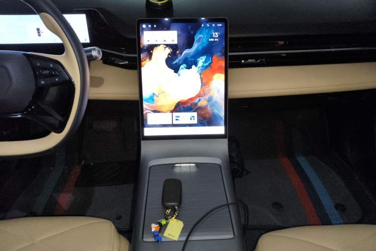 Used  L6 2023 60km PLUS