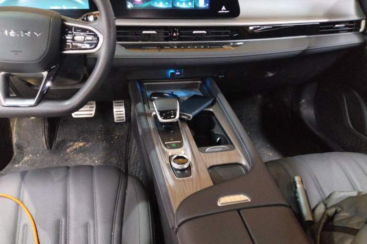 Used Chery Fengyun A8 2024 127 Long-Distance Edition Standard Version