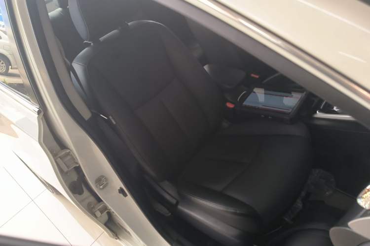 Used Nissan Sylphy 2019 1.6XV CVT Smart Connect Luxury Edition China VI Standard
