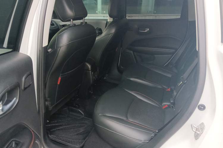 Used  Compass 2017 200TS Automatic High-Performance All-Wheel Drive Edition
