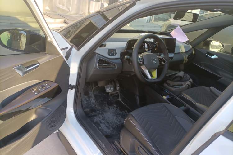 Used Volkswagen ID.3 2023 Pure Smart Edition