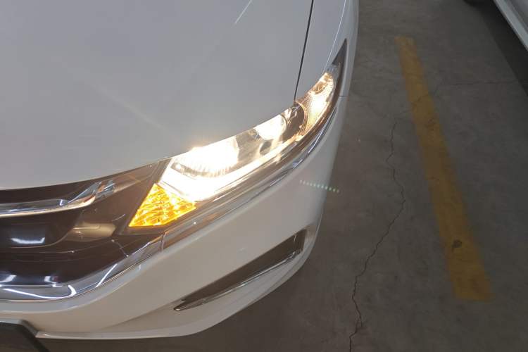 Used Honda Jade 2017 210TURBO CVT Fashion Edition 5-seater
