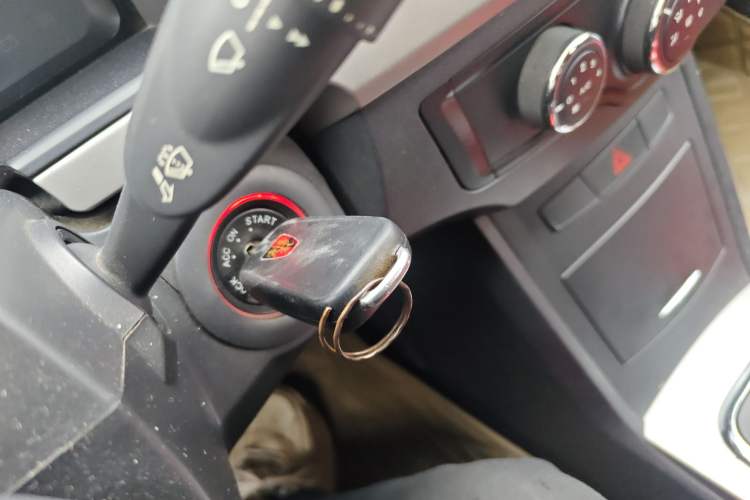 Used Roewe 350 2013 350S 1.5L Automatic Xunda Edition