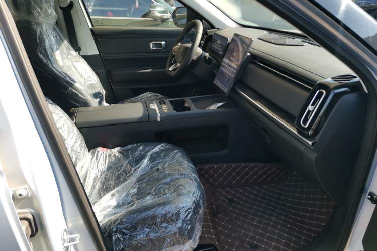 Used Chery Explore 06 C-DM 2024 Luxury Model
